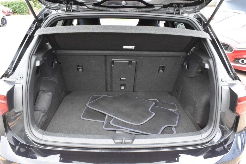 Used Volkswagen Golf 2021 for sale - 77072410: Photo 18