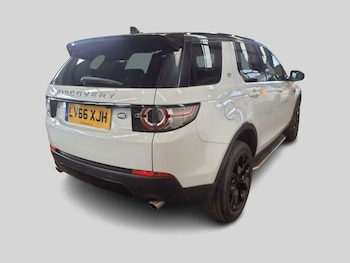 Used Land Rover Discovery Sport 2016 for sale - 77959831: Photo