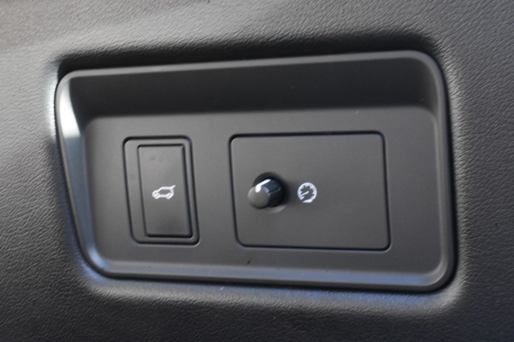 Used Land Rover Range Rover Sport 2018 for sale - 76660621: Photo 36