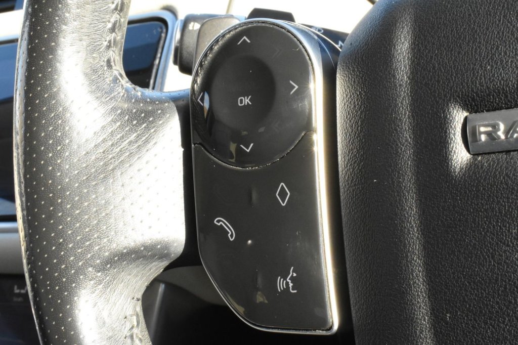 Used Land Rover Range Rover Sport 2018 for sale - 76660621: Photo 39