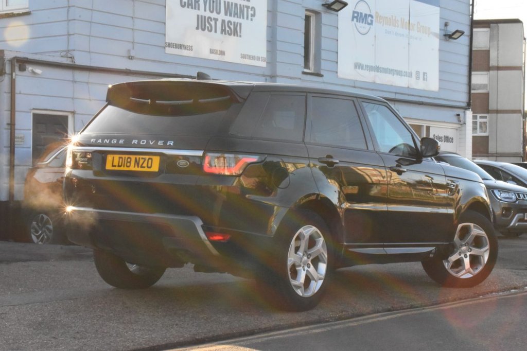 Used Land Rover Range Rover Sport 2018 for sale - 76660621: Photo 4