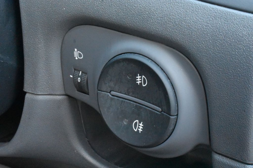 Used Kia Rio 2010 for sale - 76400175: Photo 25