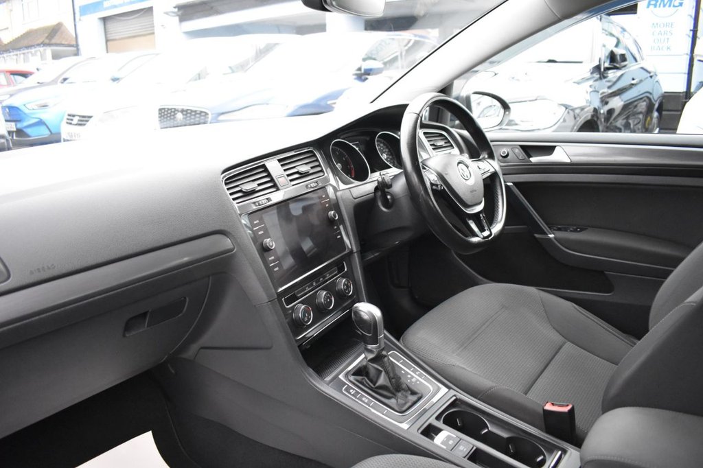 Used Volkswagen Golf 2019 for sale - 77394580: Photo 26