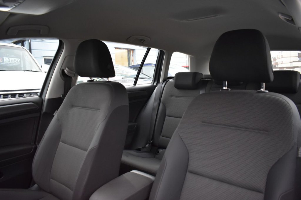 Used Volkswagen Golf 2019 for sale - 77394580: Photo 28