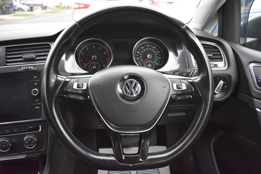 Used Volkswagen Golf 2019 for sale - 77394580: Photo 34