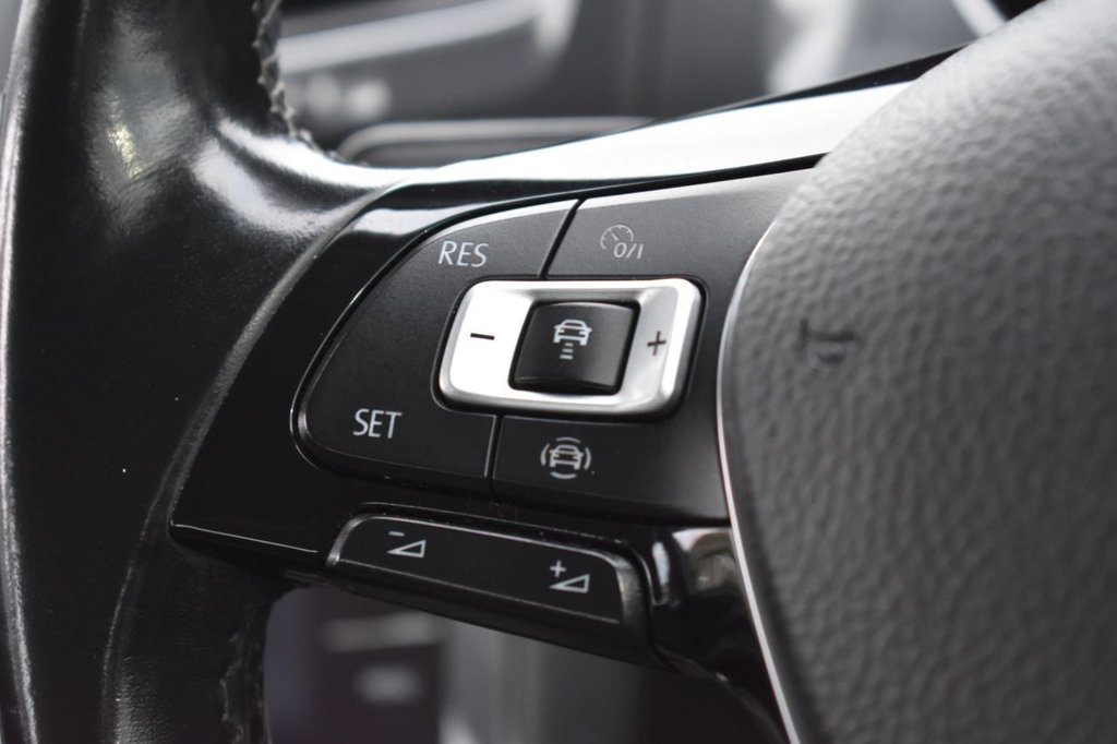 Used Volkswagen Golf 2019 for sale - 77394580: Photo 36