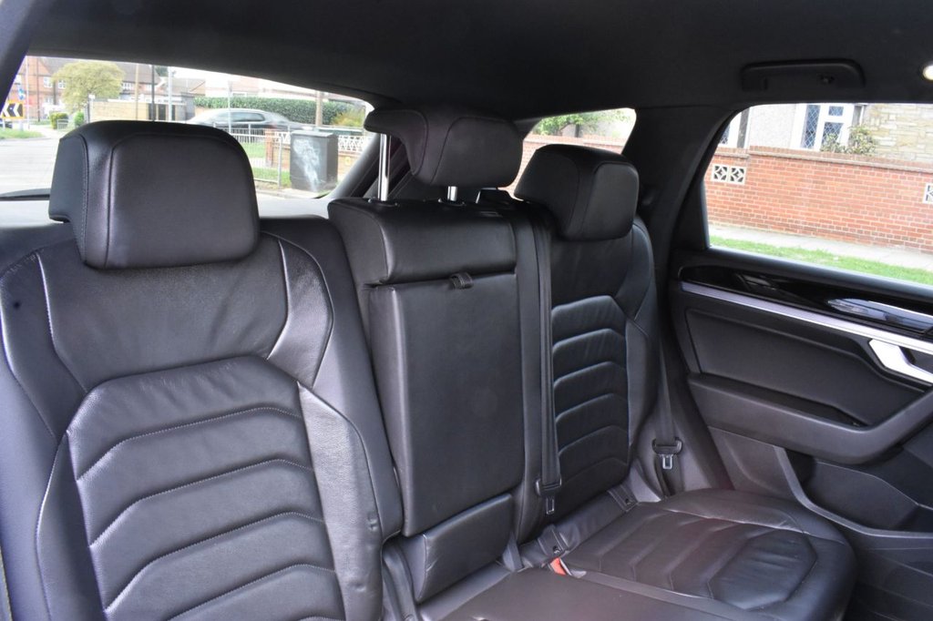 Used Volkswagen Touareg 2019 for sale - 77991094: Photo 18