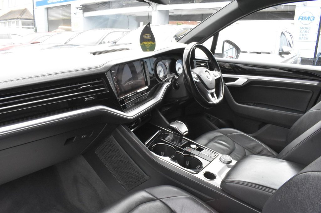 Used Volkswagen Touareg 2019 for sale - 77991094: Photo 21