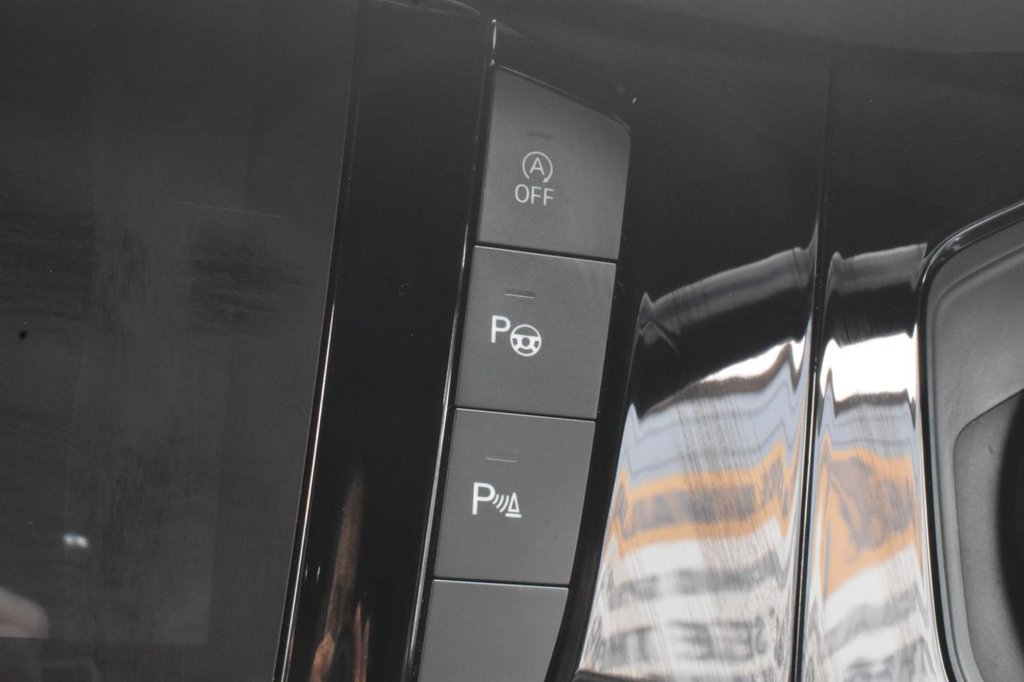 Used Volkswagen Touareg 2019 for sale - 77991094: Photo 41