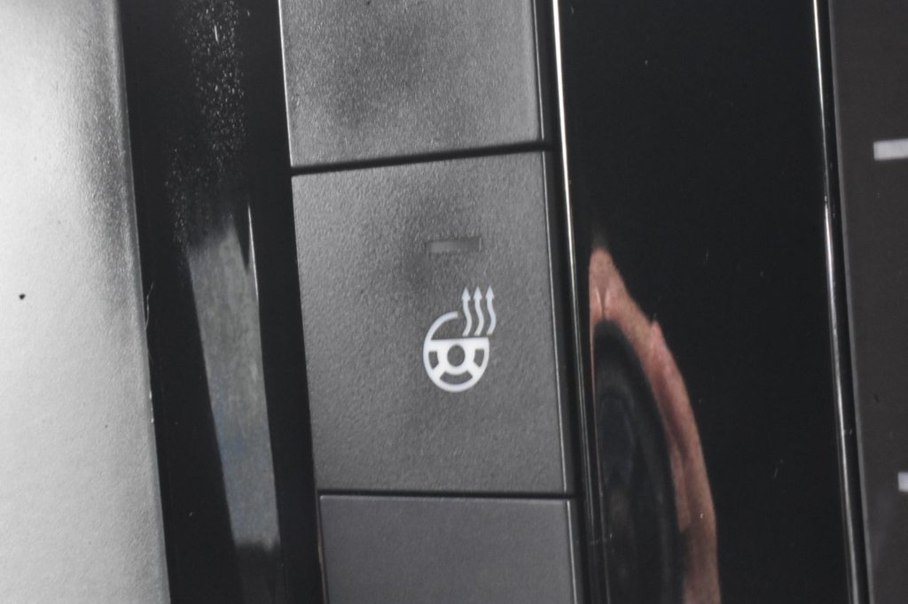 Used Volkswagen Touareg 2019 for sale - 77991094: Photo 42