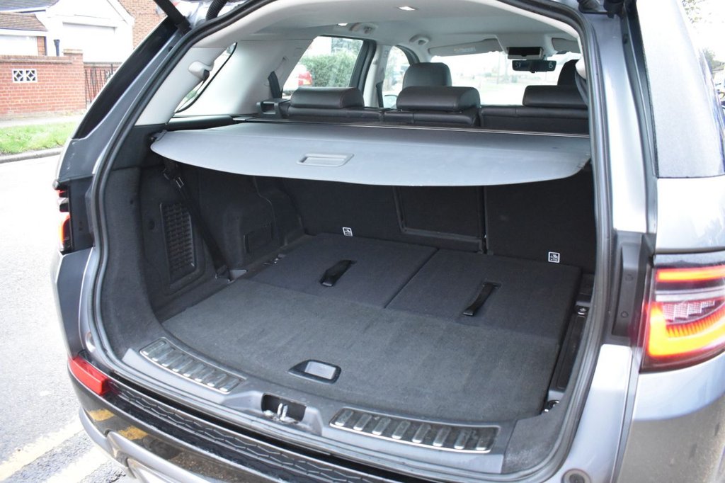 Used Land Rover Discovery Sport 2020 for sale - 76686015: Photo 25