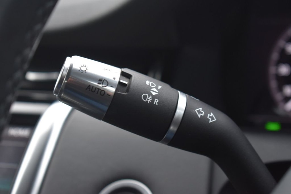 Used Land Rover Discovery Sport 2020 for sale - 76686015: Photo 34