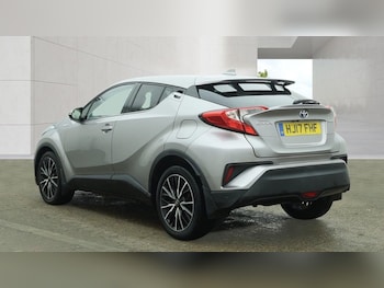 Used Toyota C-HR 2017 for sale - 78773567: Photo