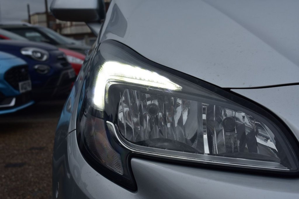 Used Vauxhall Corsa 2017 for sale - 76973200: Photo 10
