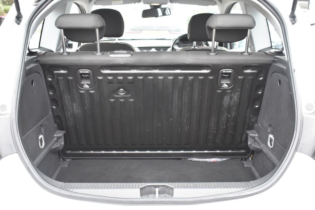 Used Vauxhall Corsa 2017 for sale - 76973200: Photo 13