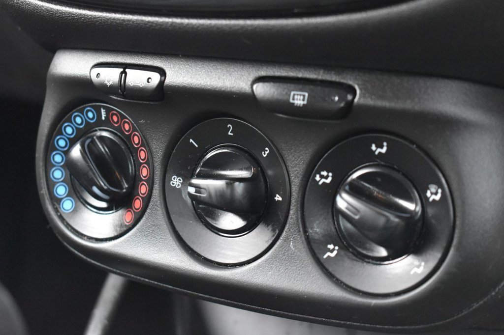 Used Vauxhall Corsa 2017 for sale - 76973200: Photo 40