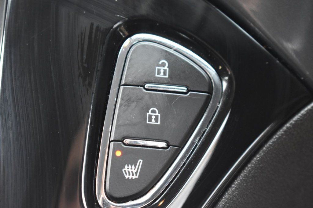 Used Vauxhall Corsa 2017 for sale - 76973200: Photo 42