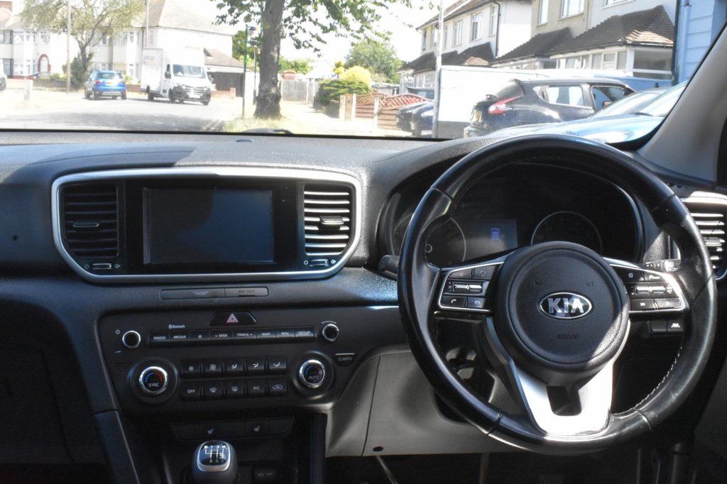 Used Kia Sportage 2018 for sale - 76400149: Photo 48