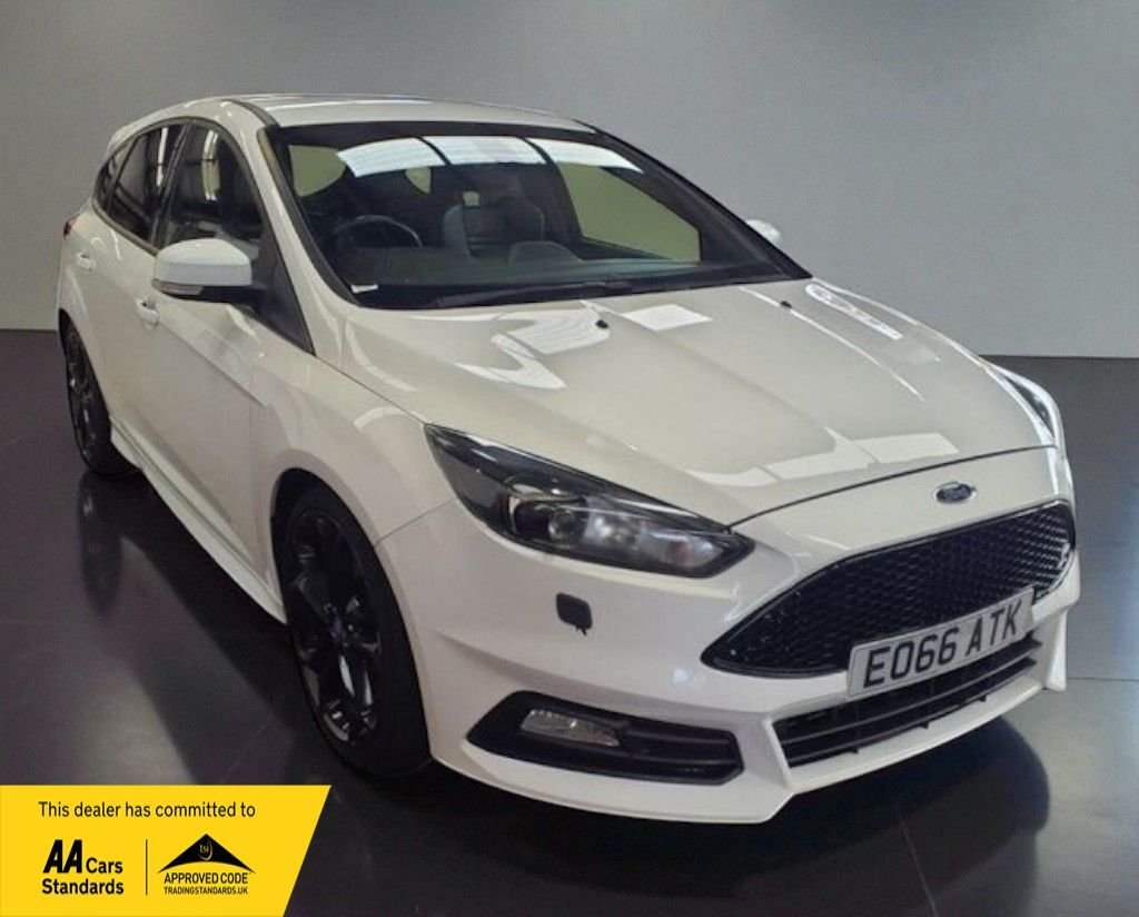 Used Ford Focus 2016 for sale - 76520745: Photo 1