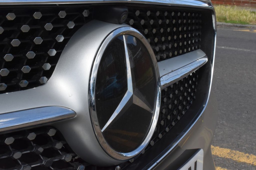 Used Mercedes-Benz E Class 2017 for sale - 78186602: Photo 9