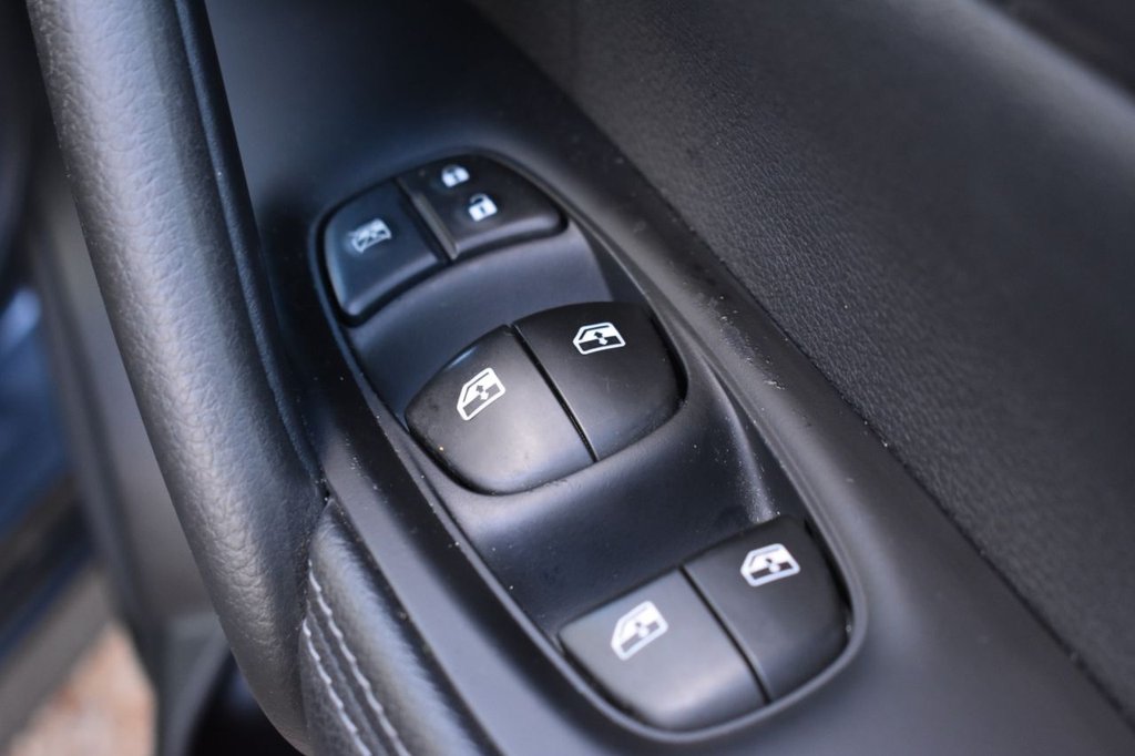 Used Nissan Qashqai 2018 for sale - 77276161: Photo 29