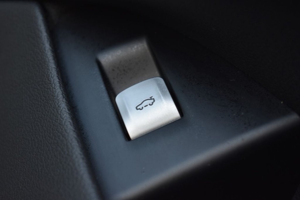 Used BMW 7 Series 2019 for sale - 77959704: Photo 34