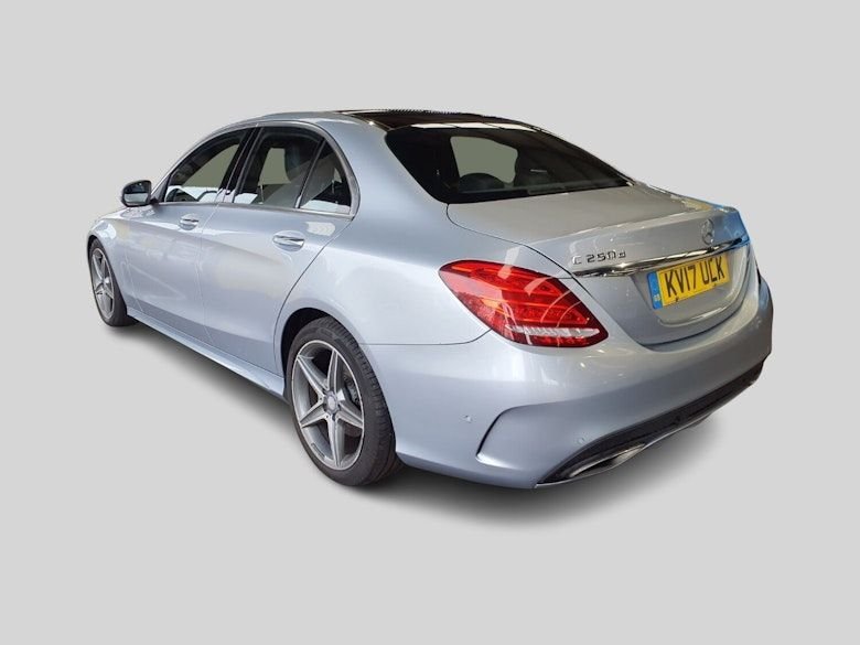 Used Mercedes-Benz C Class 2017 for sale - 76617568: Photo 5