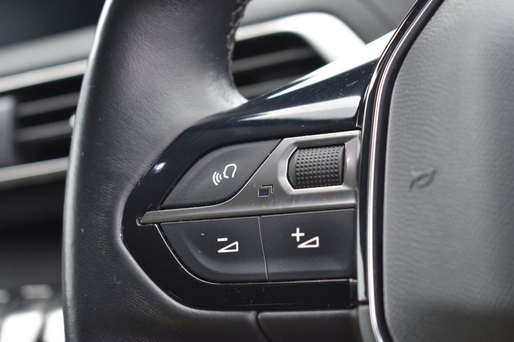 Used Peugeot 5008 2020 for sale - 77708872: Photo 35