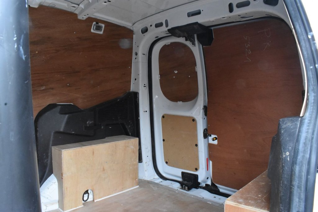 Used Ford Transit Courier 2021 for sale - 76768141: Photo 14