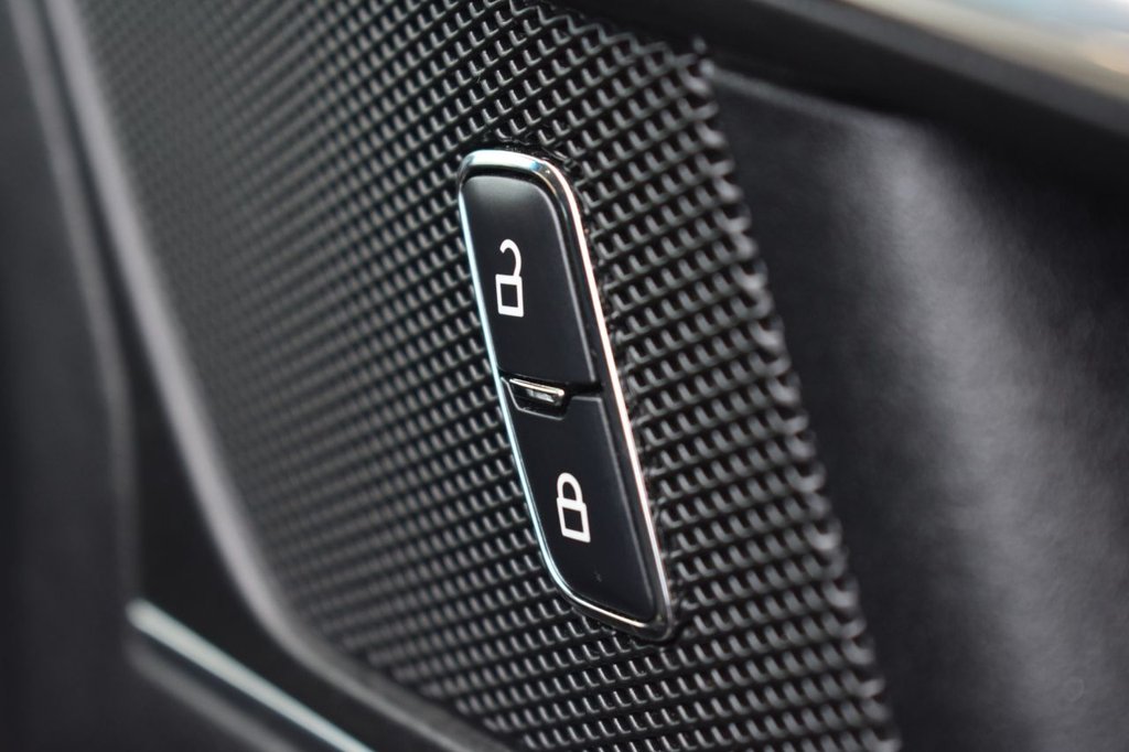 Used Ford Edge 2017 for sale - 77498705: Photo 31