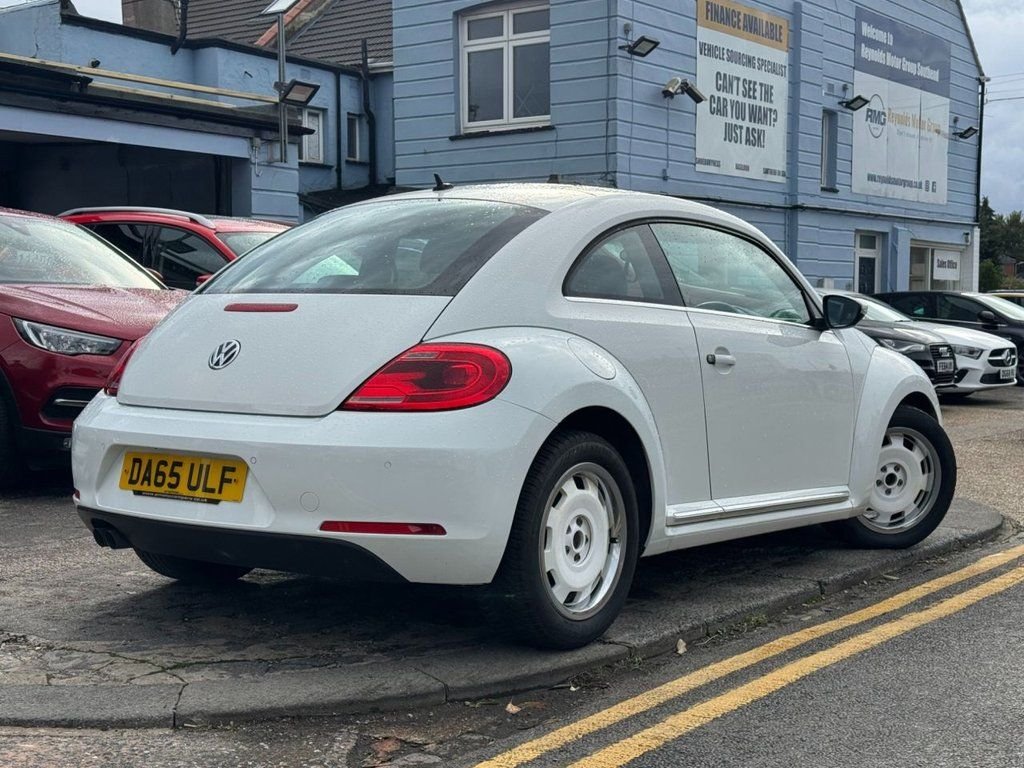 Used Volkswagen Beetle 2015 for sale - 76400174: Photo 6