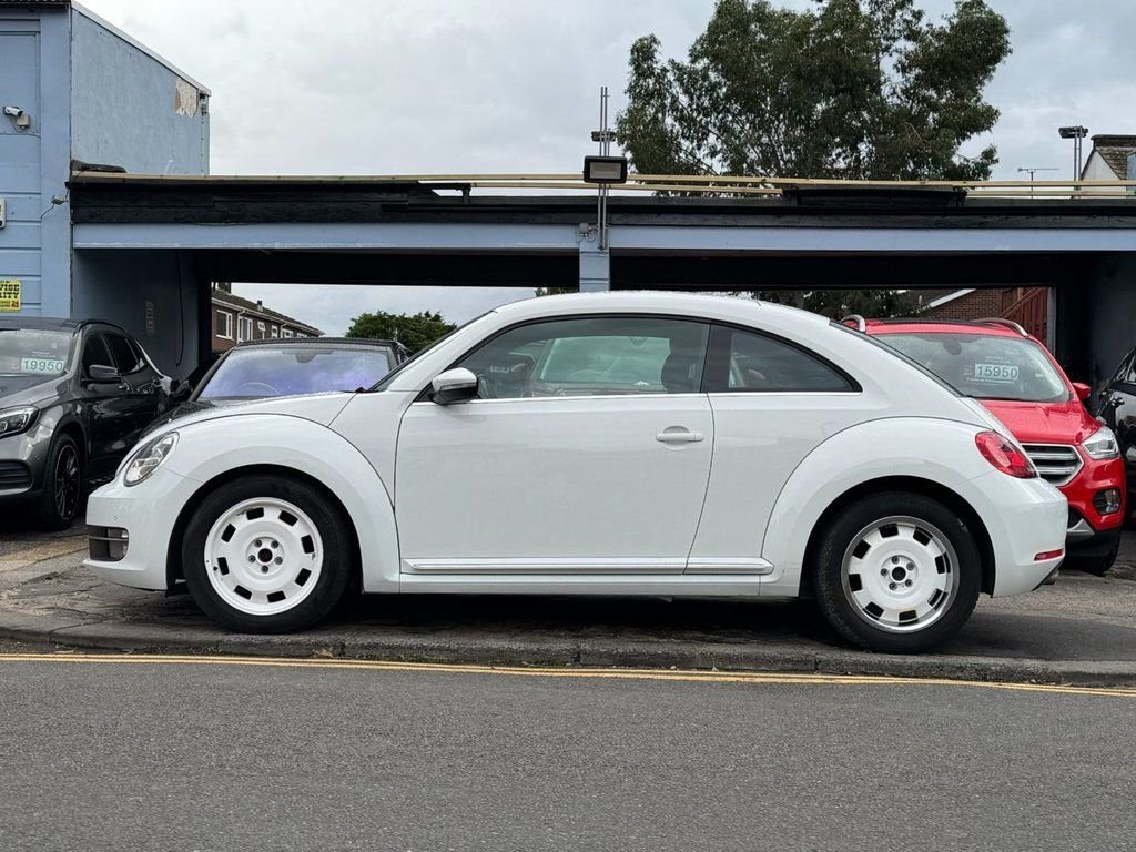 Used Volkswagen Beetle 2015 for sale - 76400174: Photo 7