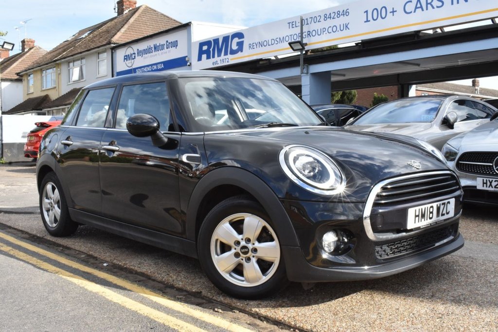 Used MINI Hatch 2018 for sale - 76400158: Photo 3