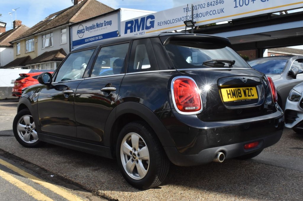 Used MINI Hatch 2018 for sale - 76400158: Photo 7