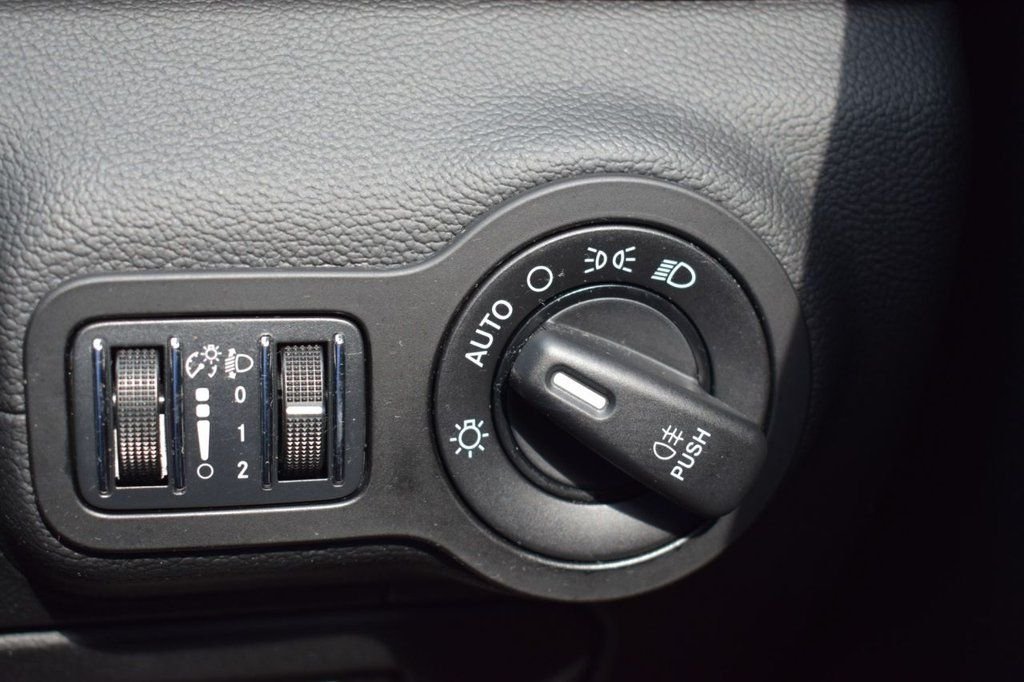 Used Maserati Ghibli 2017 for sale - 76559258: Photo 32