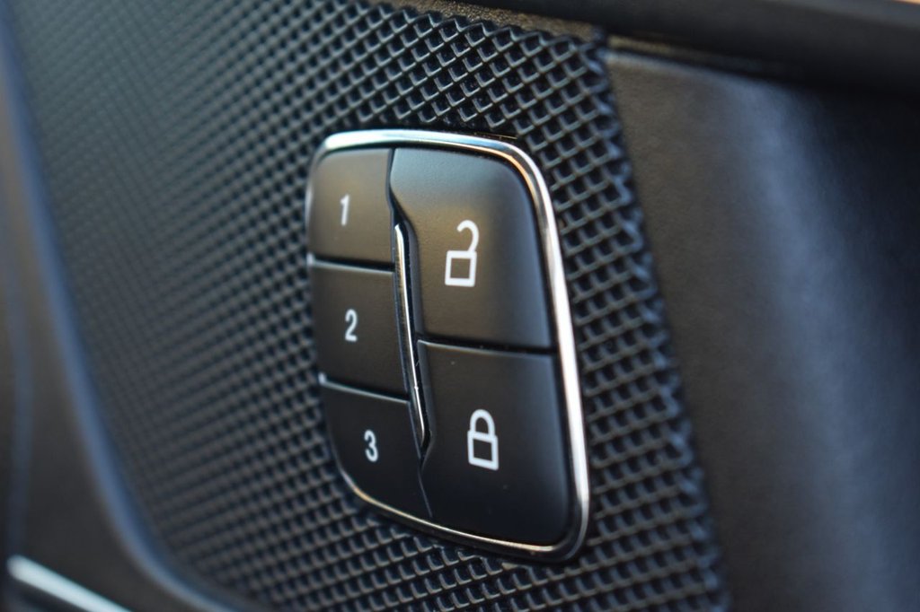 Used Ford Edge 2017 for sale - 77050813: Photo 31