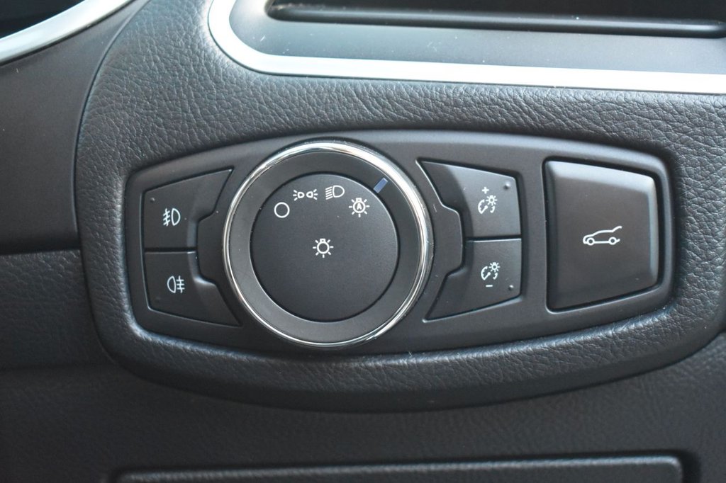 Used Ford Edge 2017 for sale - 77050813: Photo 33