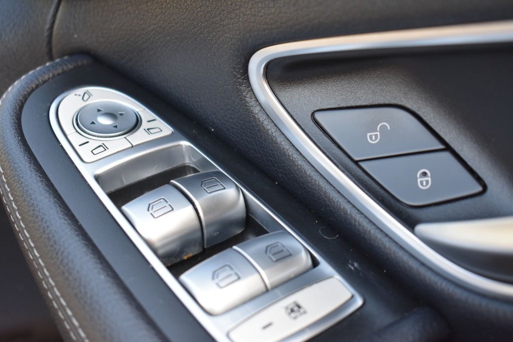 Used Mercedes-Benz C Class 2018 for sale - 77451903: Photo 29