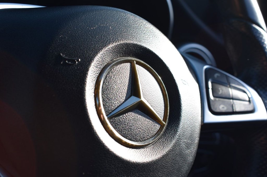 Used Mercedes-Benz C Class 2018 for sale - 77451903: Photo 37
