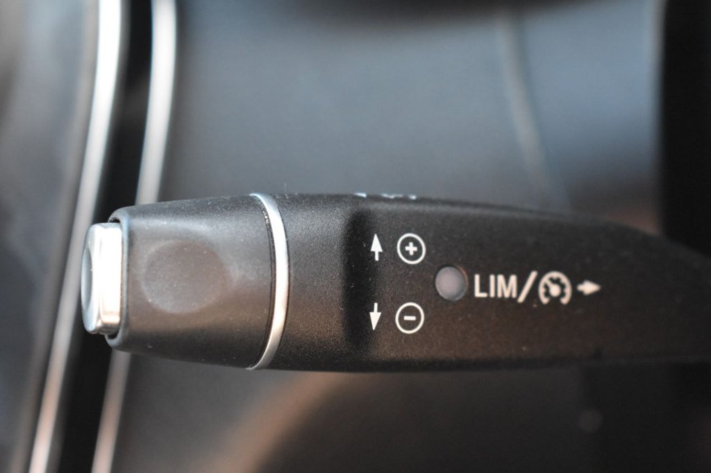 Used Mercedes-Benz C Class 2018 for sale - 77451903: Photo 38