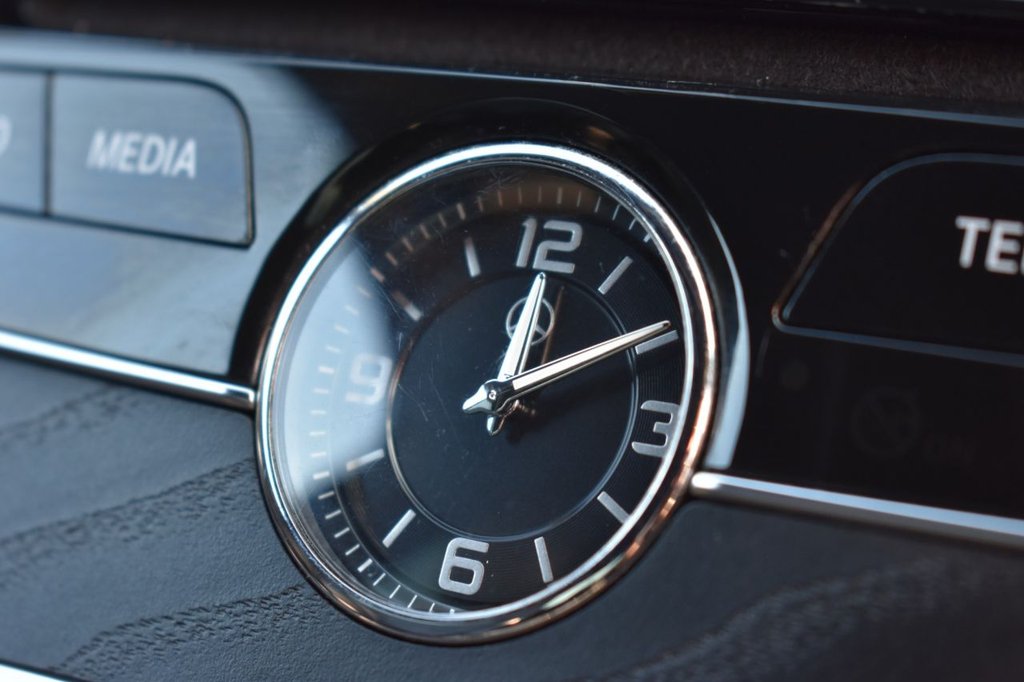 Used Mercedes-Benz C Class 2018 for sale - 77451903: Photo 43