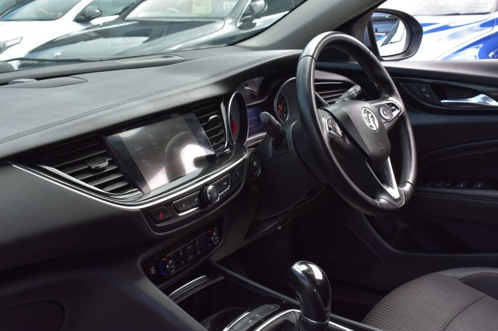Used Vauxhall Insignia 2017 for sale - 77042538: Photo 13