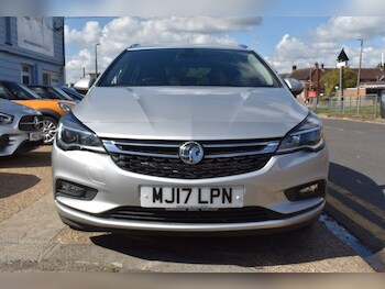 Used Vauxhall Astra 2017 for sale - 77498404: Photo