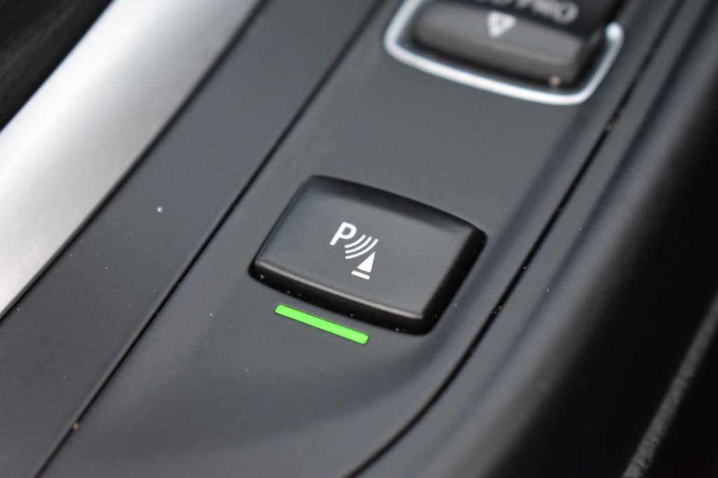 Used BMW 2 Series 2017 for sale - 77263298: Photo 38