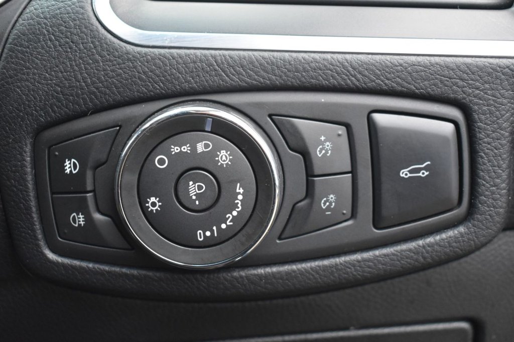 Used Ford Edge 2017 for sale - 77269193: Photo 32