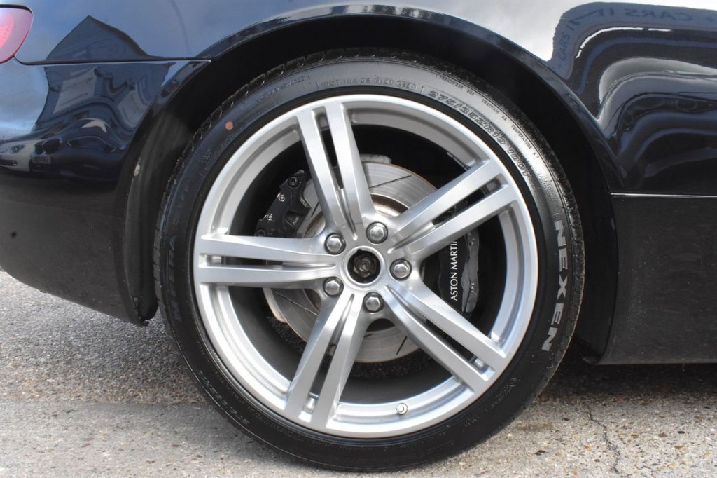 Used Aston Martin DB9 2007 for sale - 77327591: Photo 12