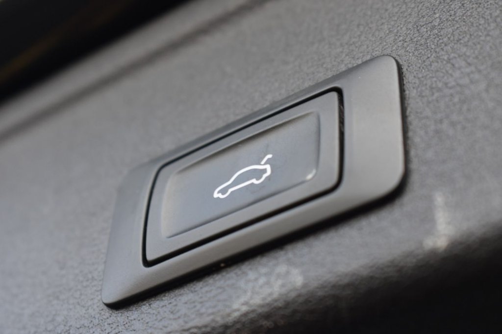 Used Audi A4 2019 for sale - 77021811: Photo 18