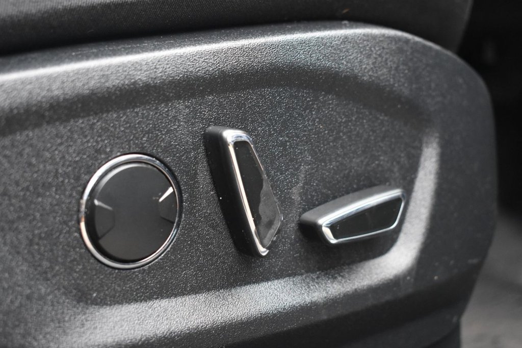 Used Ford Edge 2017 for sale - 77413381: Photo 33