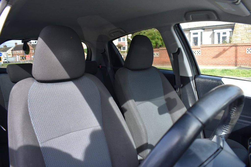 Used Toyota Yaris 2012 for sale - 78212615: Photo 23