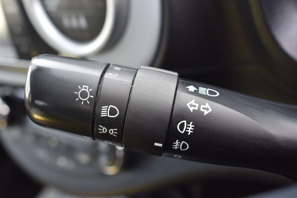 Used Toyota Yaris 2012 for sale - 78212615: Photo 38